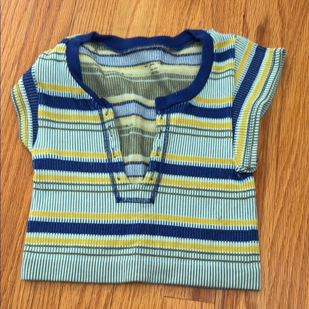 Urban outfitters crop top
